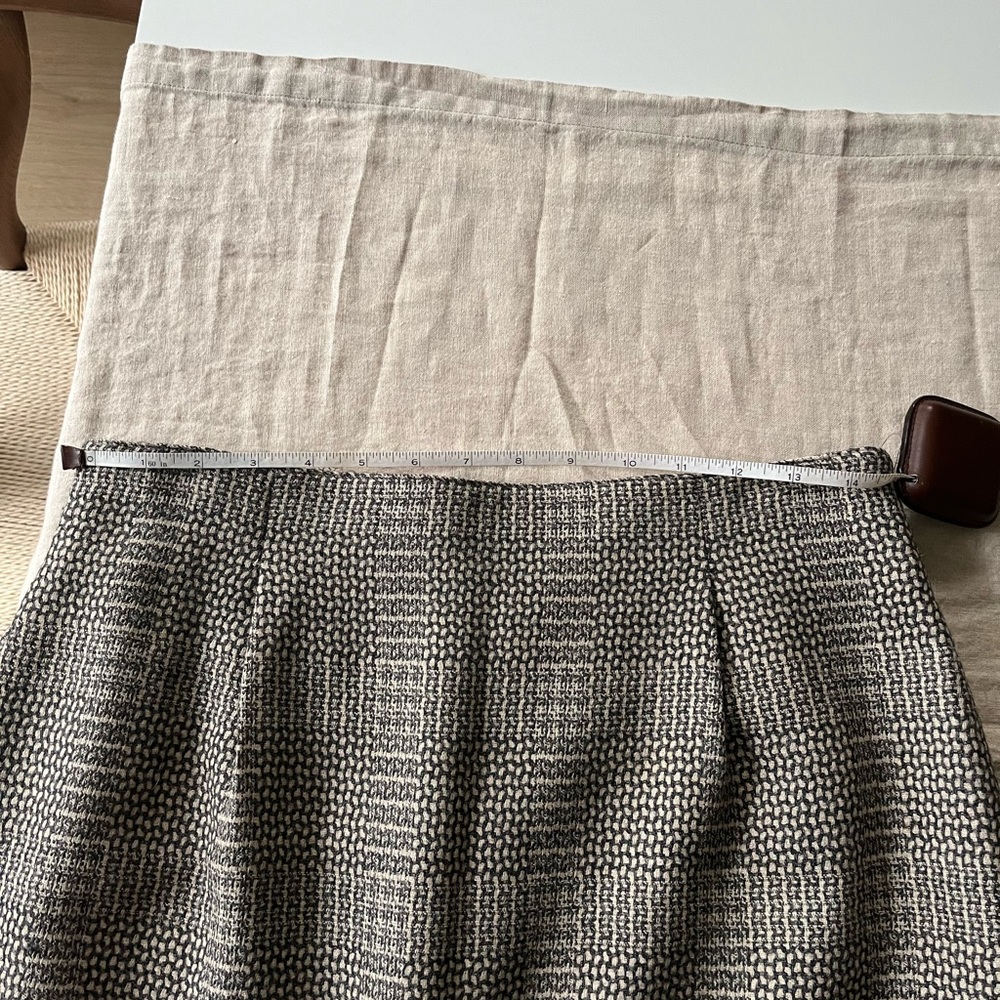 Ports Pencil Skirt - fully lined - Picture 7 of 9